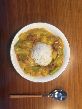 咖喱牛肉饭