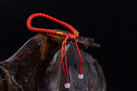红绳手链