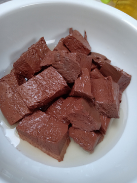 鹅红