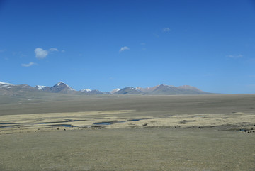 高原雪山风景