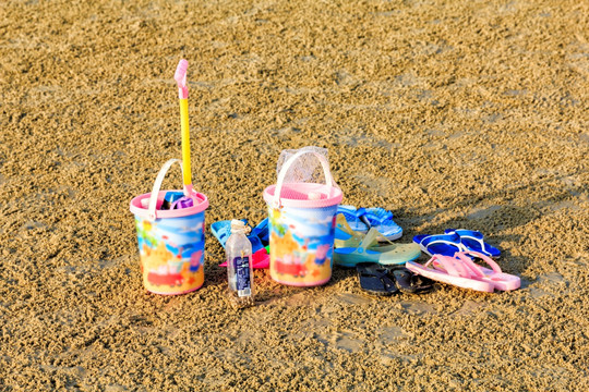 北海银滩沙滩玩具拖鞋