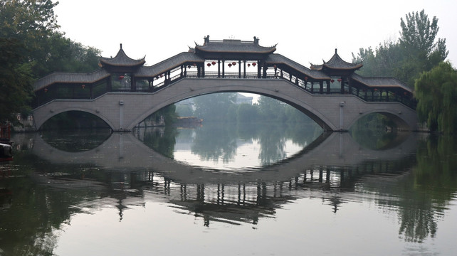 廊桥