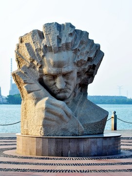 音乐家贝多芬雕像