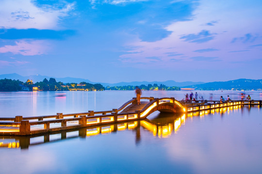 西湖夜景