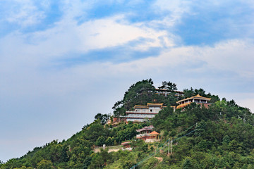 远眺梅州高观音寺