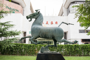 北京城市雕塑铜奔马