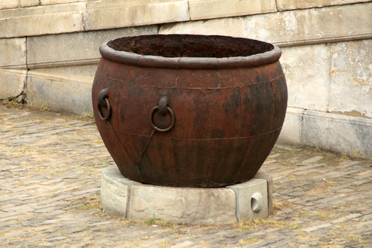 故宫铜缸