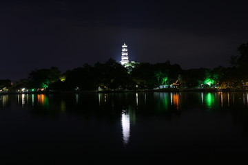 泗洲夜景倒影