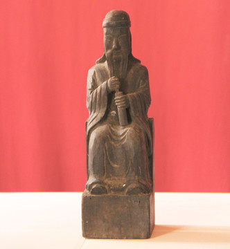 清代末年李畋雕像