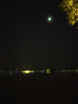 西湖夜色美景