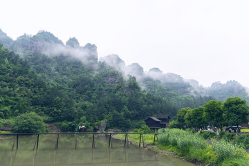 穿岩十九峰