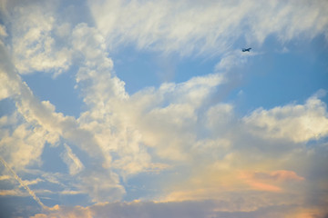 蓝天黄昏天空