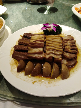 扣肉 肥猪肉 猪 梅花扣肉