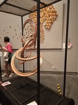 美术展