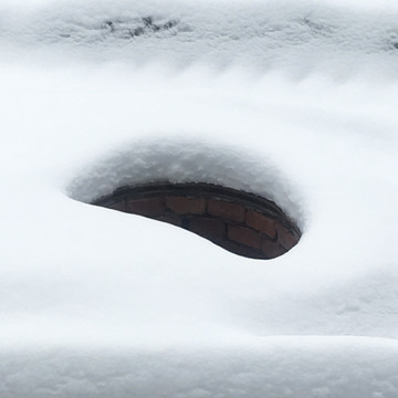 冬天的雪洞