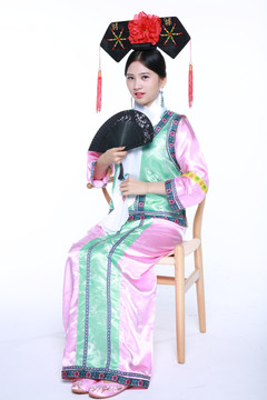 清朝女子服饰高清摄影图