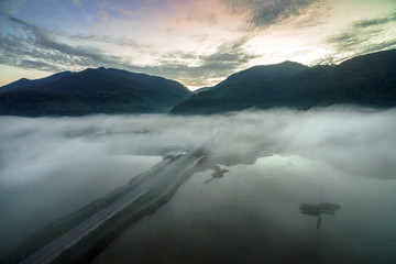 九湖的晨雾