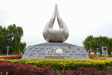 世界旅游城市联合会雕塑