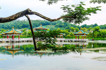 星湖七星岩风景区