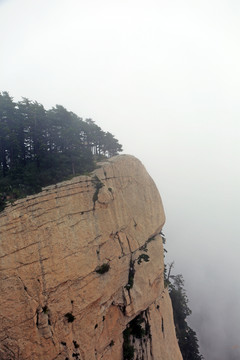 华山南峰