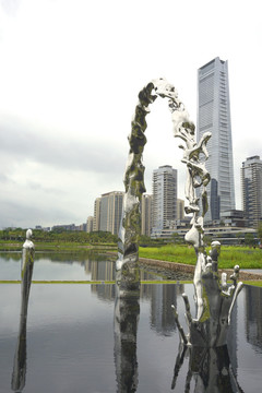 深圳人才公园镜面水景雕塑