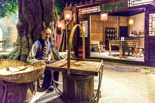 老上海小吃店