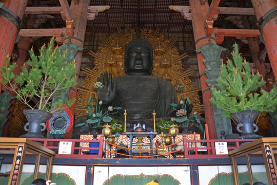 东大寺佛像