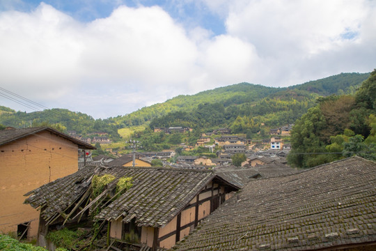 桂峰村