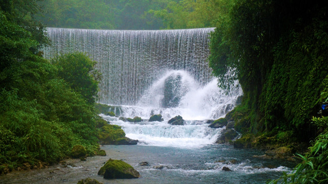 小七孔古桥景区水景