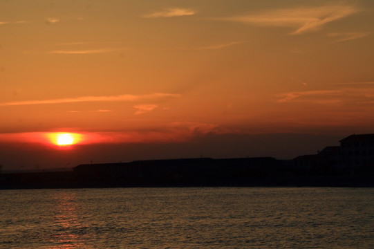 夕阳海岛