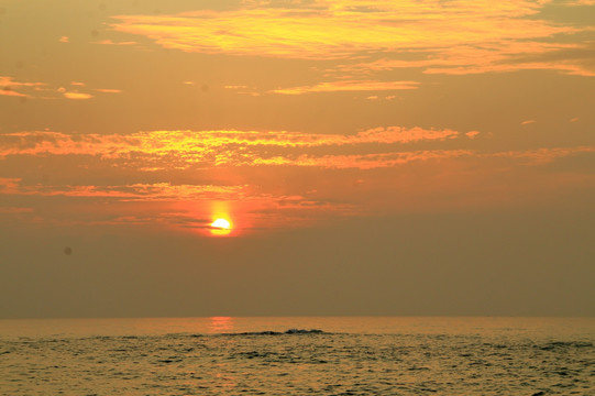 海岛日出