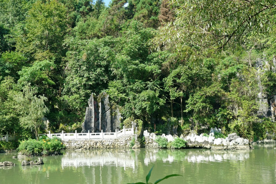 龙宫风景区