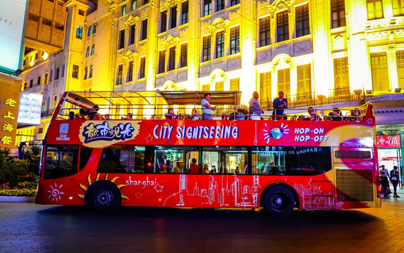 上海都市观光车