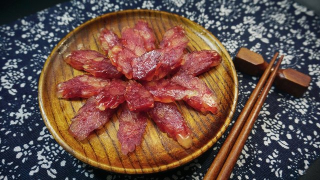 广东腊肠腊肉腊味中式菜