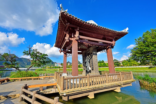 靖西龙潭湿地公园鹅字碑
