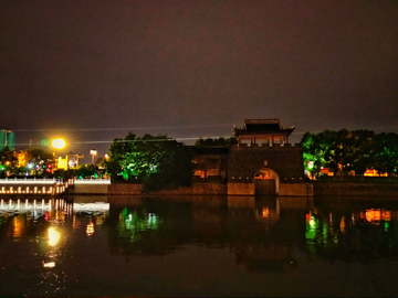 苏州平门桥护城河夜色风景