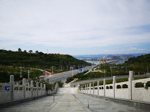 郧县