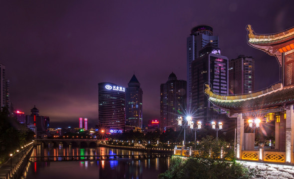 甲秀楼夜景