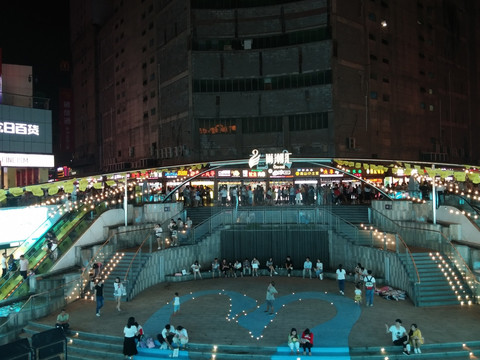 郑州德化步行街夜景