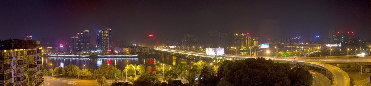 衡阳湘江大桥夜景全景