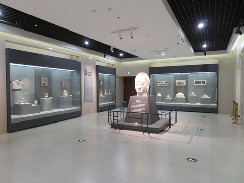 博物馆佛像展厅