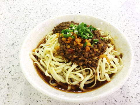 炸酱面