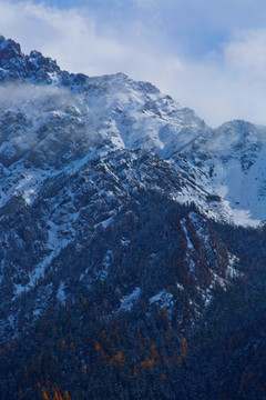 九寨沟雪山