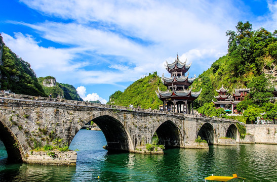 镇远古城