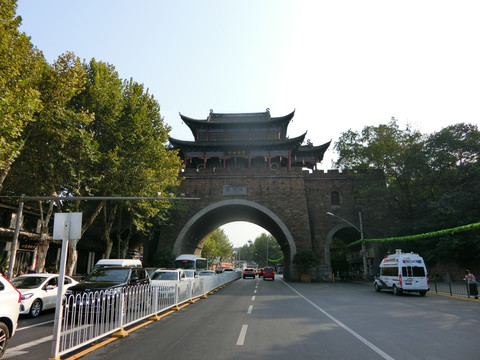 铁门关