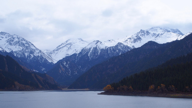 新疆天山天池风景区