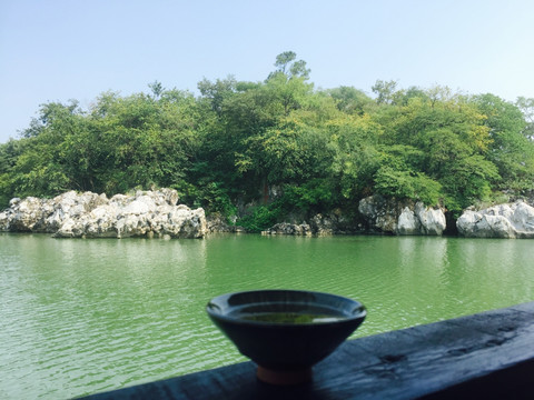 苏州太湖三山岛上品茶