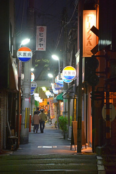 大阪街头夜景