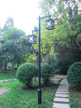 公园中式路灯