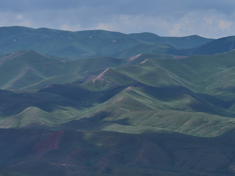 甘加草原白石崖风景区